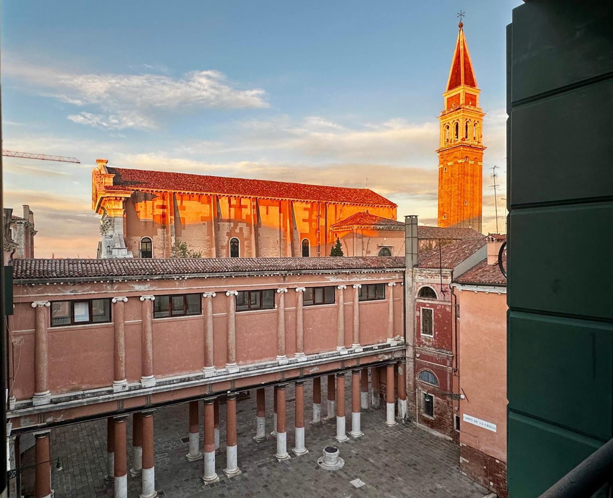 Apartahotel Palazzo Contarini Della Porta Di Ferro