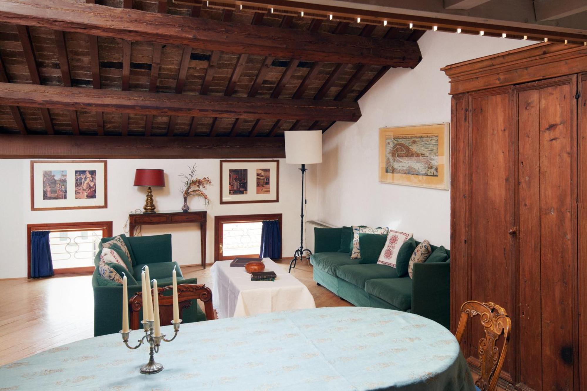 Apartahotel Palazzo Contarini Della Porta Di Ferro