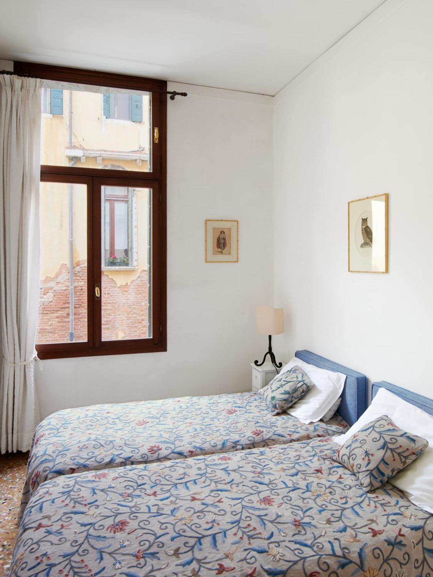 Palazzo Contarini Della Porta Di Ferro Apartahotel